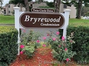711 Twin Circle Dr Unit 711, South Windsor, CT 06074