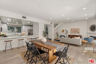 1032 3rd St Unit 103, Santa Monica, CA 90403