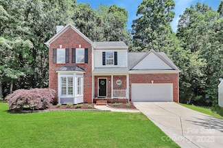 101 Creekside Dr, Fort Mill, SC 29715