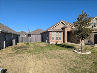 2703 Montana Ave, Bryan, TX 77803