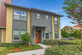 665 Sandalwood Dr Unit 4, Livermore, CA 94551