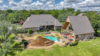 115 Autumn Springs Ct, Weatherford, TX 76087