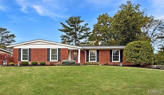 822 Westwood Dr, Ballwin, MO 63011