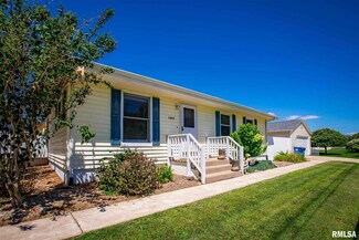 1405 11th Ave, Port Byron, IL 61275