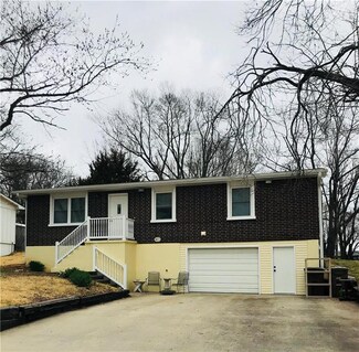 2220 Millwood Dr, Atchison, KS 66002