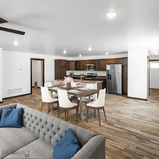 606 Black Diamond St, Belgrade, MT 59714
