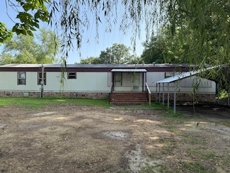 827 E Tahlequah Ave, Vinita, OK 74301