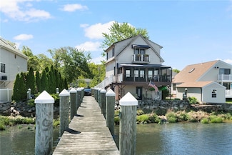 55 Harris Ave, Warwick, RI 02889
