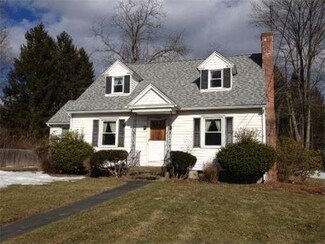 1139 N Pleasant St, Amherst, MA 01002