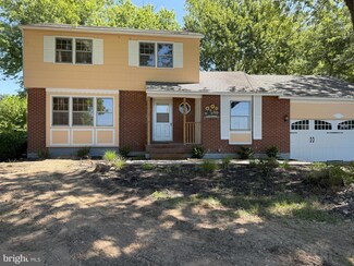 17 S Tilbury Rd, Salem, NJ 08079