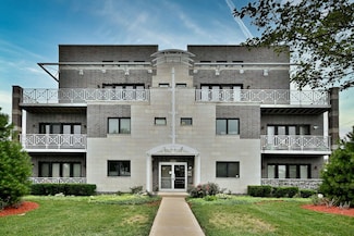 2521 N 76th Ave Unit 2SW, Elmwood Park, IL 60707
