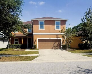 10636 Laguna Plains Dr, Riverview, FL 33578