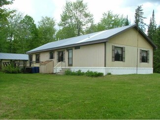 300 Lyford West Shore Pond Rd, Walden, VT 05873