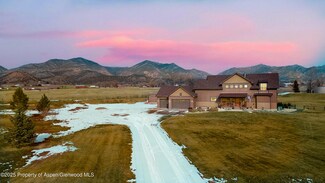 399 N Meadow Dr, Rifle, CO 81650