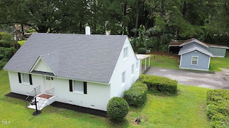 309 McGwigan St, Enfield, NC 27823