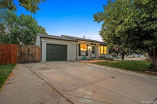 20714 E Buchanan Dr, Aurora, CO 80011