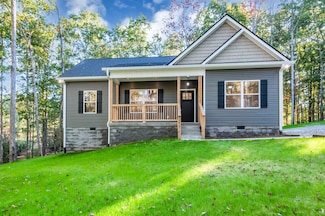 10063 Carolina Dr, Nunnelly, TN 37137