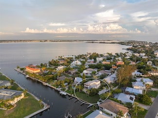 504 59th St, Holmes Beach, FL 34217