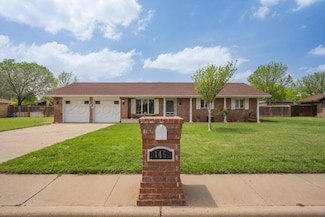 145 N Kingwood St, Hereford, TX 79045