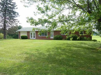 111 Community Ln, Meadows of Dan, VA 24120