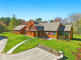 251 Standish St, Duxbury, MA 02332