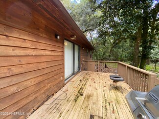 201 Hoot Owl Rd, Satsuma, FL 32189