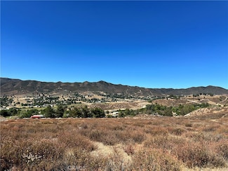 90 Avenue N-8, Palmdale, CA 93551