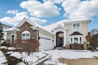 2305 Botanica Ln, Cleveland, OH 44124