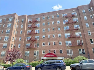 90-2 63rd Dr Unit 5C, Rego Park, NY 11374