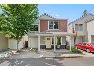 11936 SE Market St Unit 2, Portland, OR 97216