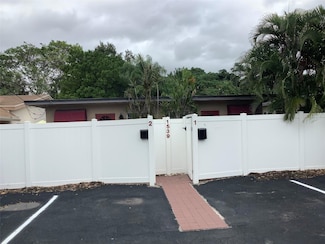 1539 NE 32nd St, Oakland Park, FL 33334