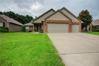 722 Napol Ave, Edmond, OK 73034