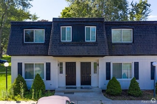 189 Buchanan St, Hudson, MI 49247