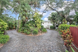 1240 SW 14th Ave, Fort Lauderdale, FL 33312