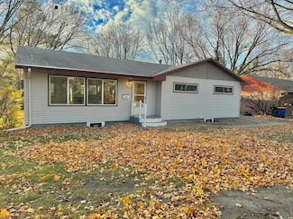 1070 Circle Dr, Brookings, SD 57006