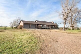 30500 W 55th St S, Cheney, KS 67025