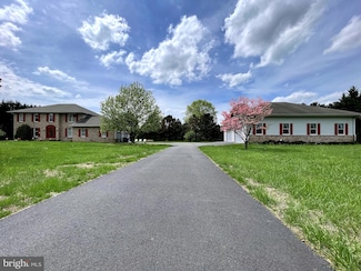 6 Claddagh Ct, Middletown, DE 19709