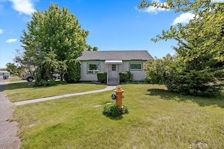 213 Bernard Ave, Richland, WA 99352