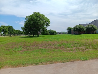 2465 Waterstone Dr, Cedar Hill, TX 75104