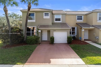 1437 NW 154th Ln, Pembroke Pines, FL 33028