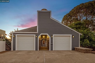 376 Winslow St, Crockett, CA 94525