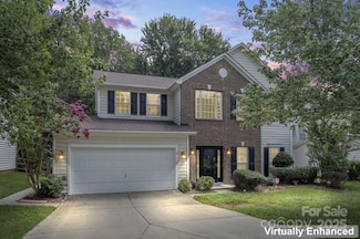 9830 Dauphine Dr, Charlotte, NC 28216