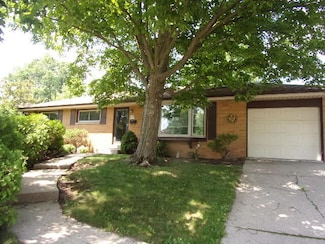 W148N8273 Albert Place, Menomonee Falls, WI 53051