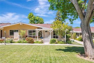 19223 Avenue of The Oaks Unit D, Santa Clarita, CA 91321