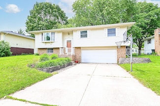 311 Juniper Ln, East Peoria, IL 61611
