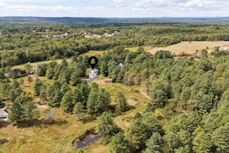 247 Ledge Rd, Yarmouth, ME 04096