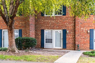 129 Coleridge Ct, Carrboro, NC 27510