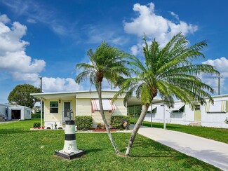 7338 SE Swan Ave, Hobe Sound, FL 33455
