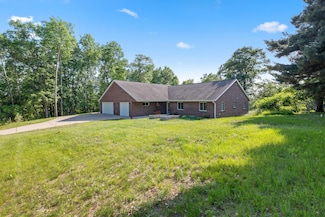 33301 Dogwood Ln, Motley, MN 56466