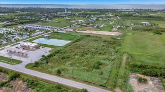 2250 Farm To Market Road 517, Dickinson, TX 77539